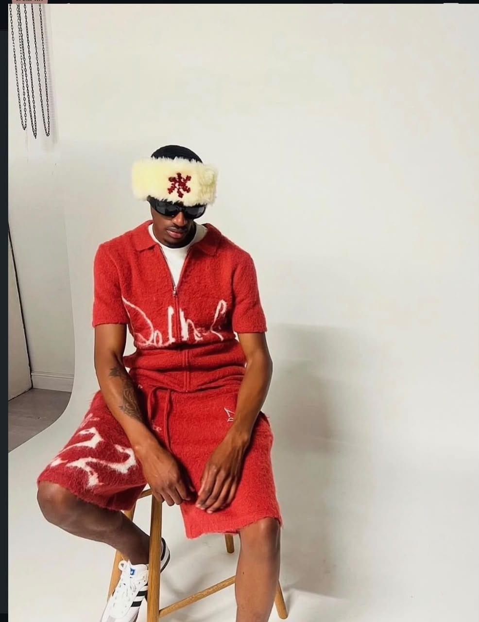 Crimson Dela-Fin logo tracksuit, alternate angle
